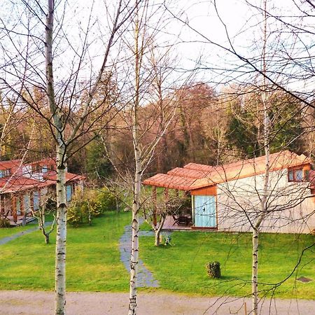 Bungalow Camping Los Manzanos Santa Cruz de Oleiros Eksteriør bilde
