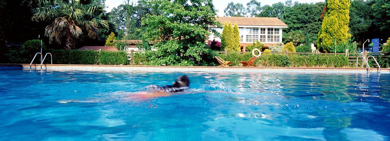 Bungalow Camping Los Manzanos Santa Cruz de Oleiros Eksteriør bilde
